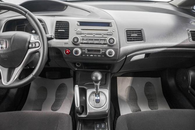 Honda Civic VIII с пробегом 2007 года, цена 899 000 рублей, 317000 км, седан, Автокод Объявления