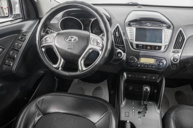 Hyundai ix35 I с пробегом 2011 года, цена 1 349 000 рублей, 242000 км, внедорожник, Автокод Объявления