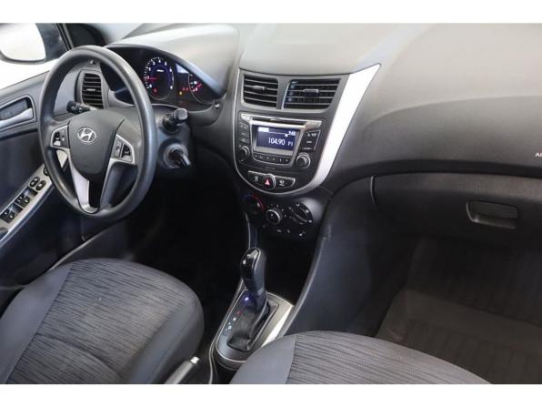 Hyundai Solaris I Рестайлинг с пробегом 2016 года, цена 1 096 000 рублей, 106118 км, хэтчбек, Автокод Объявления