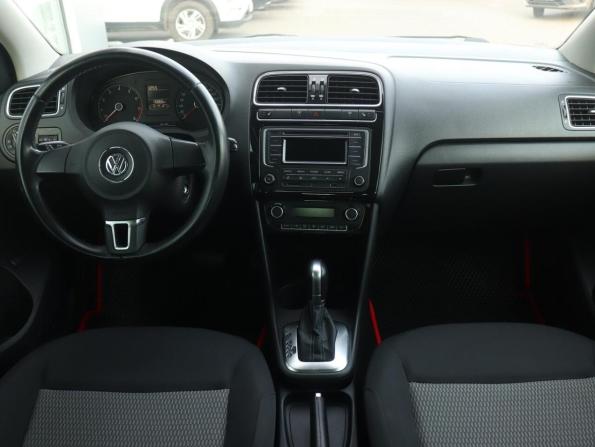 Volkswagen Polo V с пробегом 2014 года, цена 854 000 рублей, 122359 км, седан, Автокод Объявления