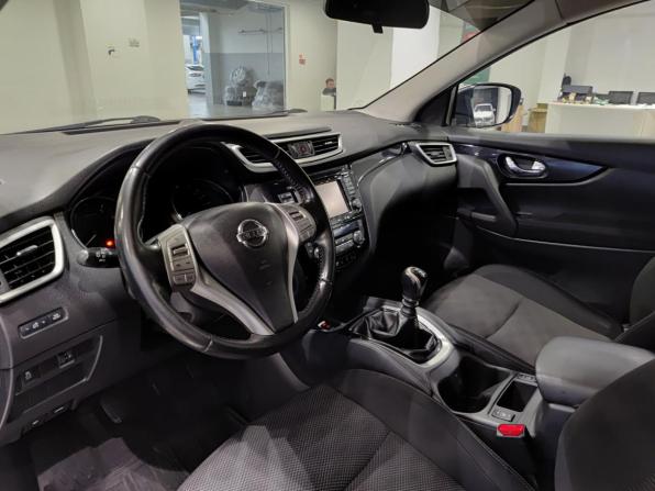 Nissan Qashqai II с пробегом 2016 года, цена 1 375 000 рублей, 182140 км, внедорожник, Автокод Объявления