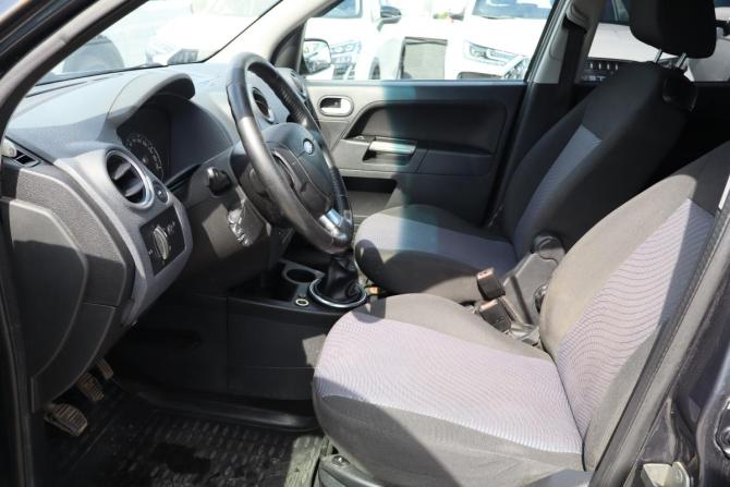 Ford Fusion I Рестайлинг с пробегом 2008 года, цена 299 000 рублей, 206000 км, хэтчбек, Автокод Объявления