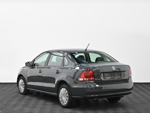 Volkswagen Polo V Рестайлинг с пробегом 2016 года, цена 899 000 рублей, 102000 км, седан, Автокод Объявления