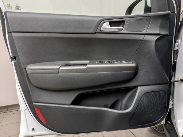 Kia Sportage IV Рестайлинг с пробегом 2021 года, цена 2 500 000 рублей, 94136 км, внедорожник, Автокод Объявления