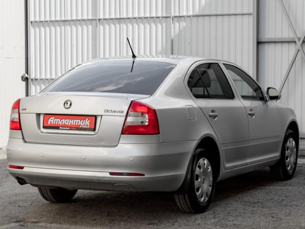 Skoda Octavia II (A5) Рестайлинг с пробегом 2011 года, цена 790 000 рублей, 172649 км, лифтбек, Автокод Объявления
