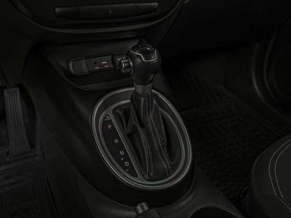 Kia Soul II Рестайлинг с пробегом 2018 года, цена 1 698 000 рублей, 69890 км, хэтчбек, Автокод Объявления