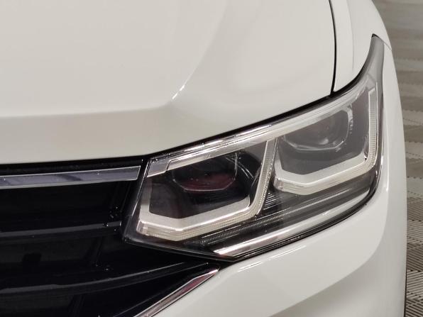 Volkswagen Tiguan II Рестайлинг с пробегом 2021 года, цена 3 700 000 рублей, 94705 км, внедорожник, Автокод Объявления