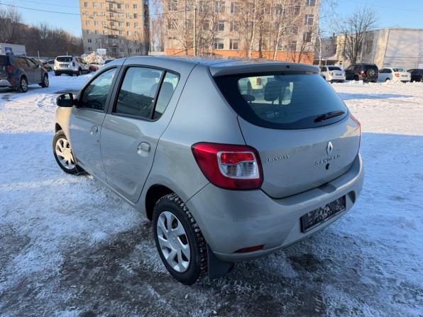 Renault Sandero II с пробегом 2018 года, цена 799 900 рублей, 182738 км, хэтчбек, Автокод Объявления