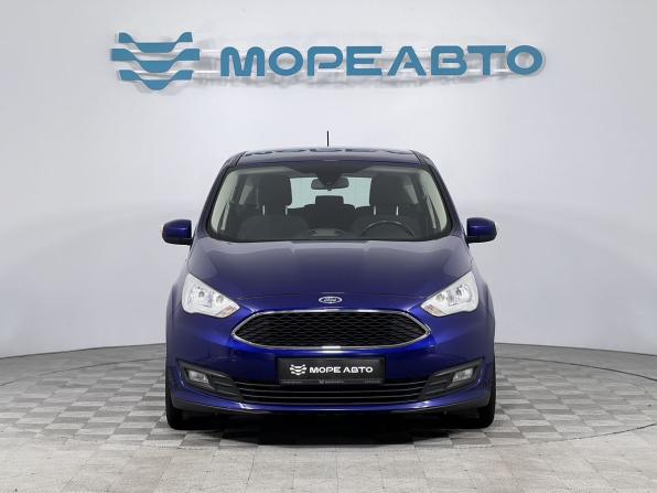 Ford C-MAX II Рестайлинг с пробегом 2017 года, цена 1 089 000 рублей, 207983 км, компактвэн, Автокод Объявления