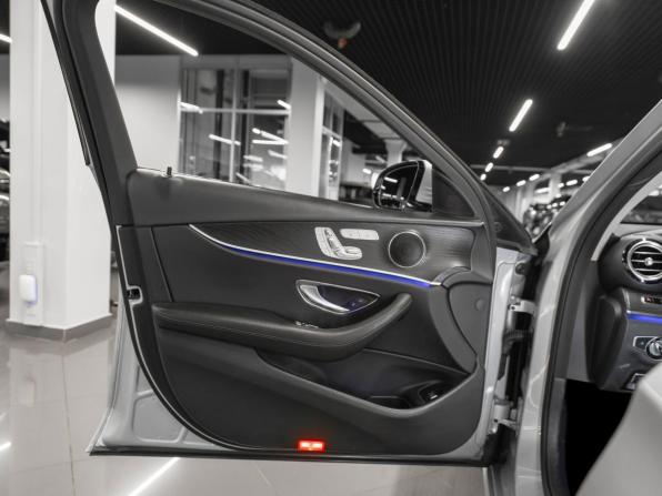 Mercedes-Benz E-Класс V (W213 S213 C238) с пробегом 2019 года, цена 3 100 000 рублей, 114994 км, седан, Автокод Объявления