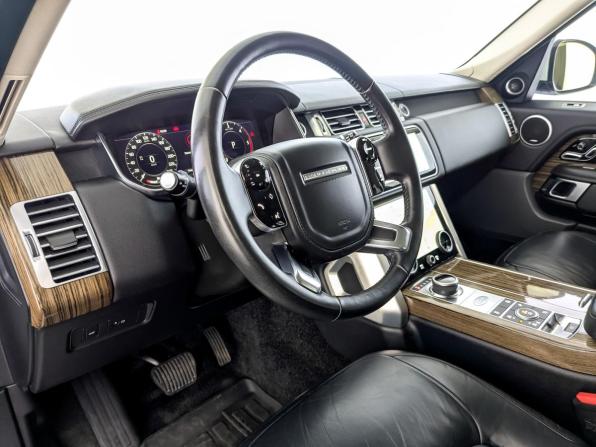Land Rover Range Rover IV Рестайлинг с пробегом 2018 года, цена 5 200 000 рублей, 171232 км, внедорожник, Автокод Объявления