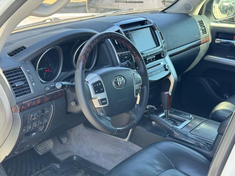 Toyota Land Cruiser 200 Series Рестайлинг 1 Волгоград  - изображение 8