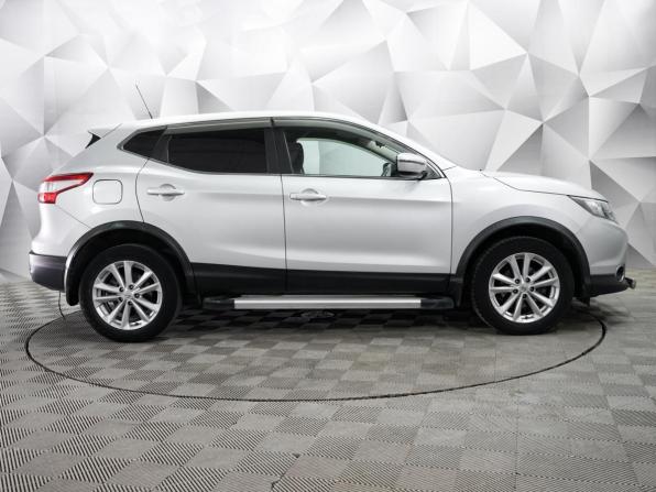 Nissan Qashqai II с пробегом 2016 года, цена 1 639 000 рублей, 118000 км, внедорожник, Автокод Объявления