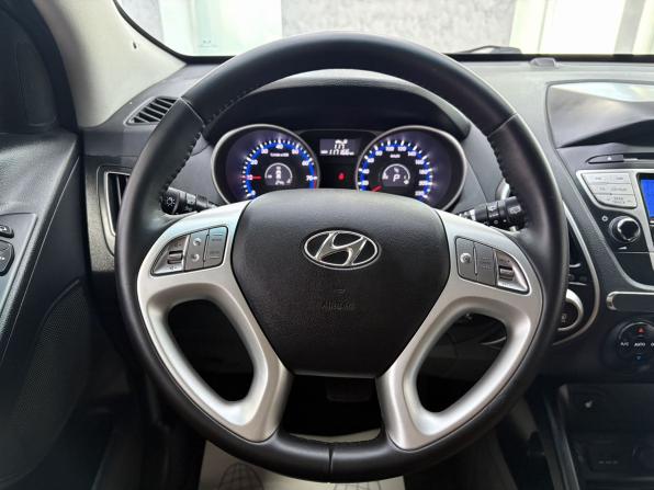 Hyundai ix35 I с пробегом 2012 года, цена 1 345 000 рублей, 117166 км, внедорожник, Автокод Объявления