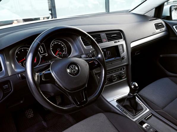 Volkswagen Golf VII с пробегом 2014 года, цена 1 069 000 рублей, 137000 км, хэтчбек, Автокод Объявления