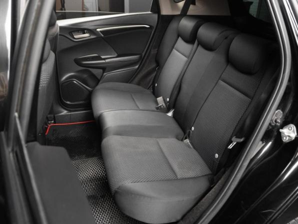 Honda Fit III Рестайлинг с пробегом 2018 года, цена 1 089 000 рублей, 144222 км, хэтчбек, Автокод Объявления