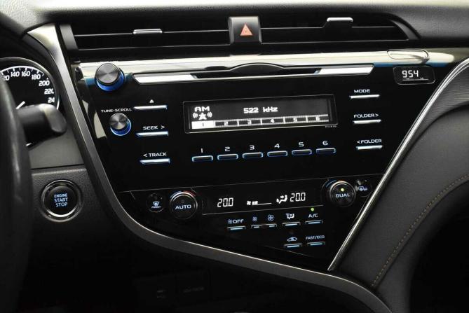 Toyota Camry VIII (XV70) с пробегом 2018 года, цена 1 610 000 рублей, 241058 км, седан, Автокод Объявления