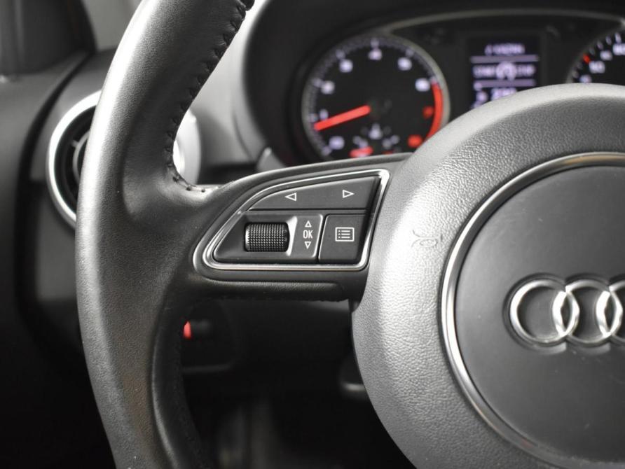 Audi A1 I (8X) Казань  - изображение 14