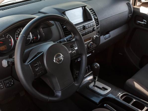 Nissan Pathfinder III с пробегом 2007 года, цена 1 020 000 рублей, 279003 км, внедорожник, Автокод Объявления