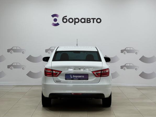 Lada (ВАЗ) Vesta I с пробегом 2021 года, цена 1 080 000 рублей, 71592 км, седан, Автокод Объявления