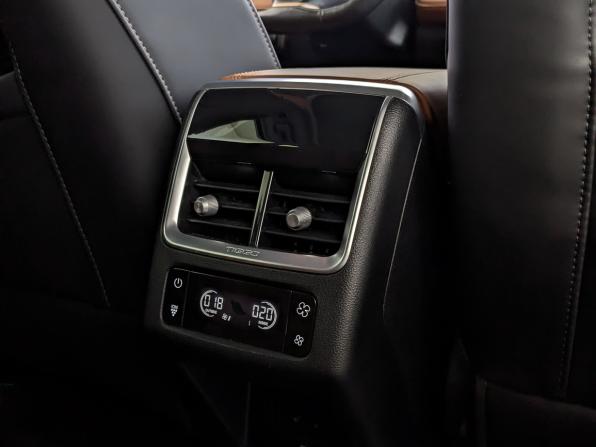 Chery Tiggo 8 Pro Max I с пробегом 2023 года, цена 2 200 000 рублей, 77994 км, внедорожник, Автокод Объявления