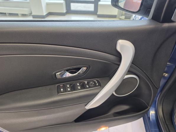 Renault Fluence I с пробегом 2012 года, цена 699 000 рублей, 256837 км, седан, Автокод Объявления