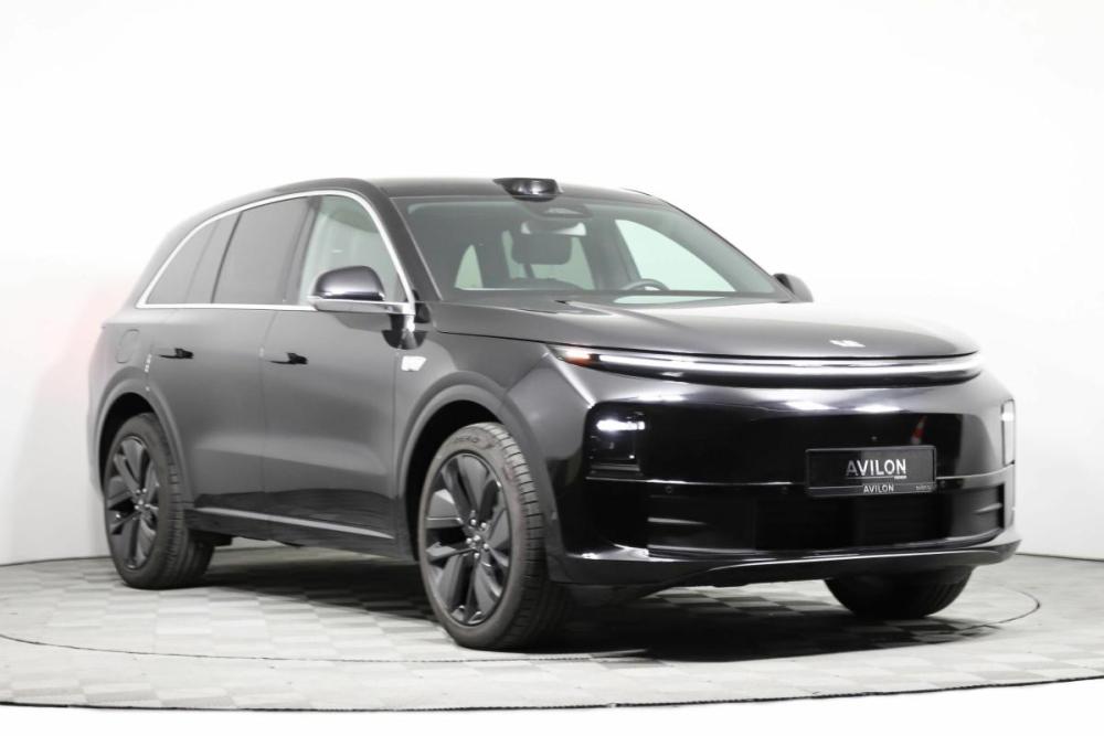 Li Auto (Lixiang) L6 Москва  - изображение 1
