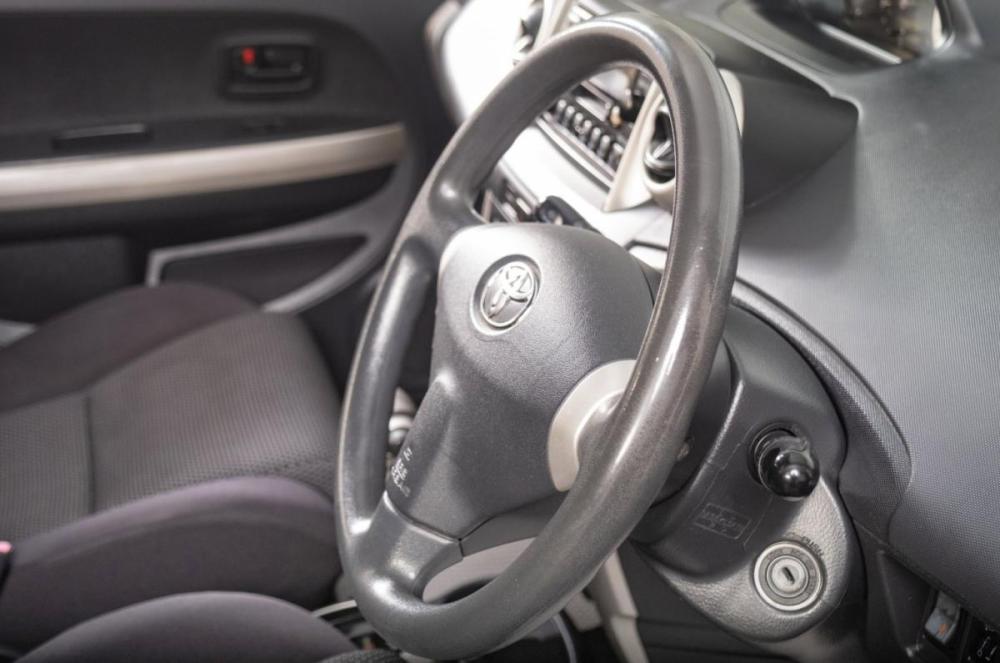 Toyota Ist I Томск  - изображение 13
