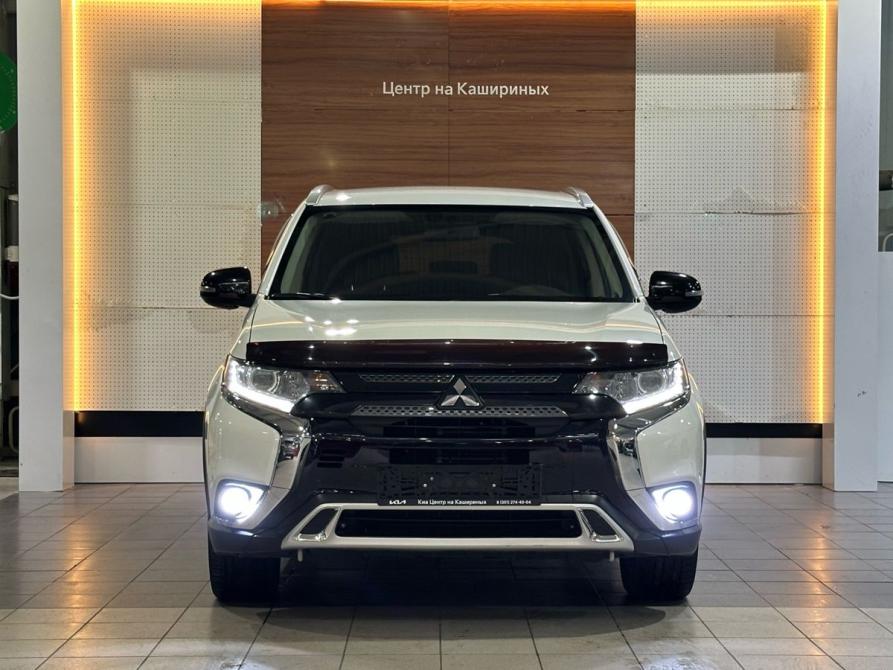 Mitsubishi Outlander III Рестайлинг 3 Челябинск  - изображение 2