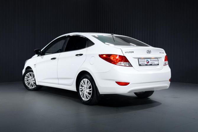 Hyundai Solaris I с пробегом 2012 года, цена 649 999 рублей, 187092 км, хэтчбек, Автокод Объявления