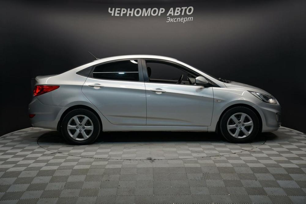 Hyundai Accent IV Крым  - изображение 6