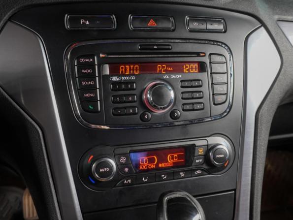 Ford Mondeo IV Рестайлинг с пробегом 2014 года, цена 999 000 рублей, 204935 км, седан, Автокод Объявления