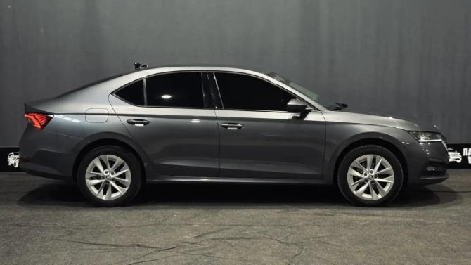 Skoda Octavia IV (A8) с пробегом 2021 года, цена 1 990 000 рублей, 168107 км, лифтбек, Автокод Объявления