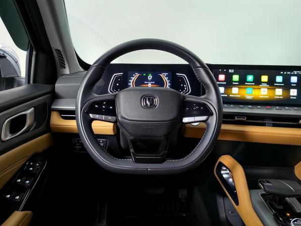 Changan Hunter Plus с пробегом 2024 года, цена 2 599 000 рублей, 93303 км, пикап, Автокод Объявления