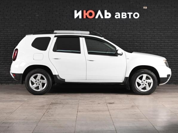 Renault Duster I Рестайлинг с пробегом 2016 года, цена 1 350 000 рублей, 111632 км, внедорожник, Автокод Объявления
