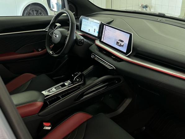 Geely Coolray I Рестайлинг с пробегом 2024 года, цена 1 867 000 рублей, 115690 км, внедорожник, Автокод Объявления