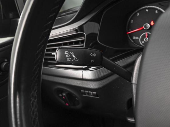 Volkswagen Polo V Рестайлинг с пробегом 2020 года, цена 1 554 000 рублей, 103261 км, седан, Автокод Объявления