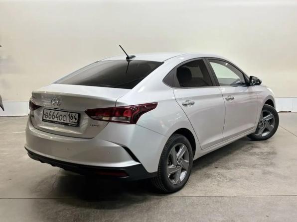 Hyundai Solaris II Рестайлинг с пробегом 2020 года, цена 1 657 000 рублей, 77644 км, седан, Автокод Объявления