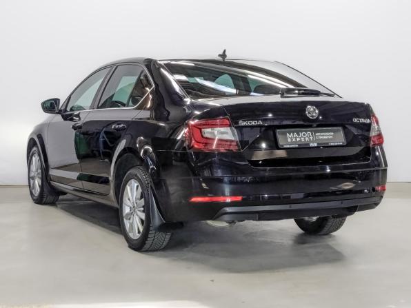 Skoda Octavia III (A7) Рестайлинг с пробегом 2018 года, цена 1 795 000 рублей, 95124 км, лифтбек, Автокод Объявления