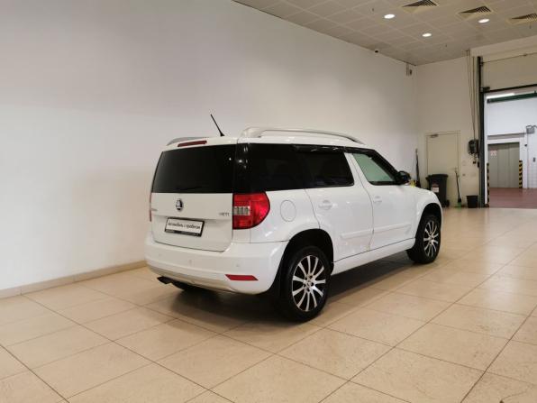 Skoda Yeti I Рестайлинг с пробегом 2016 года, цена 1 255 150 рублей, 130375 км, внедорожник, Автокод Объявления