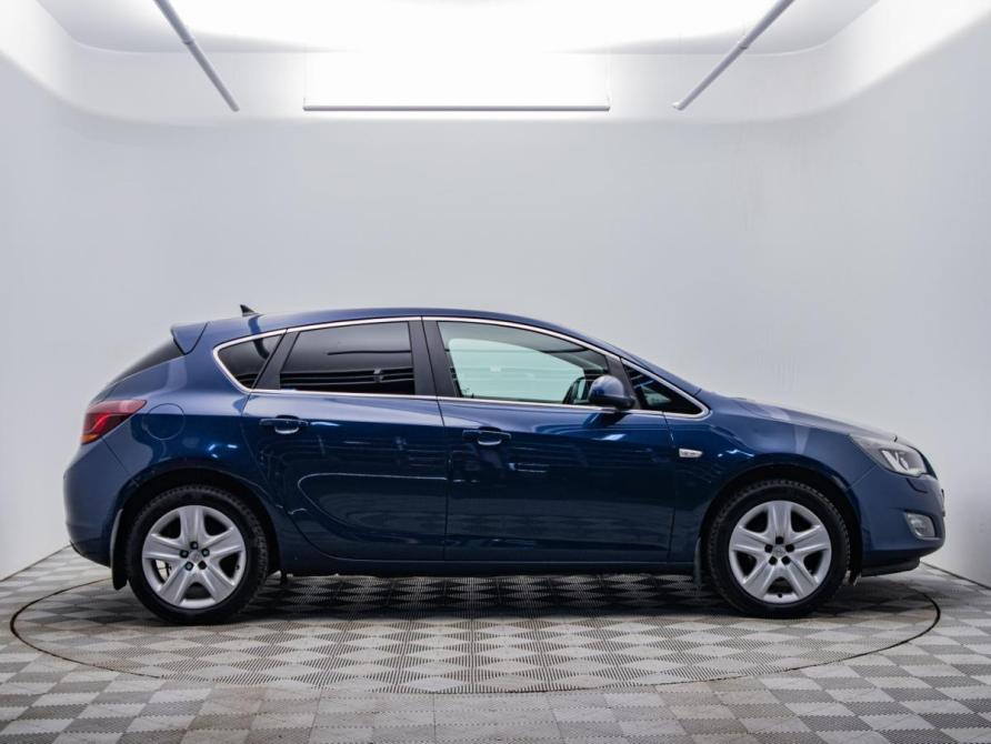 Opel Astra J Москва  - изображение 4
