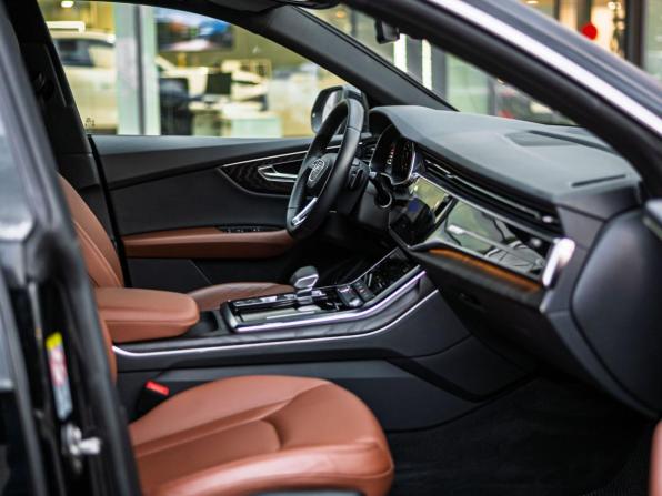 Audi Q8 I (4M) с пробегом 2022 года, цена 6 750 000 рублей, 115834 км, внедорожник, Автокод Объявления