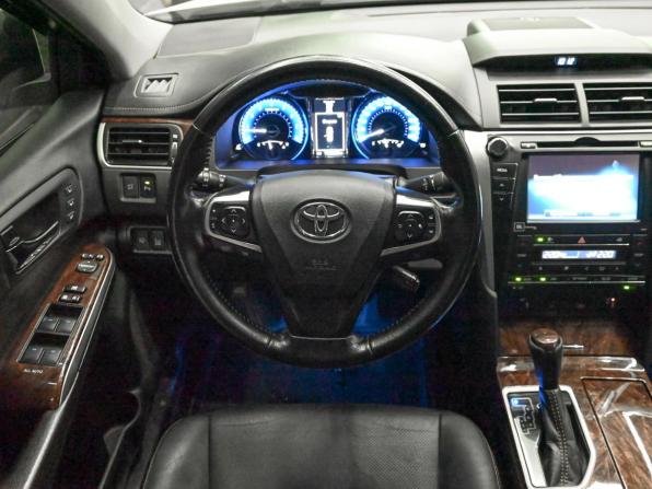 Toyota Camry VII (XV50) Рестайлинг с пробегом 2017 года, цена 2 300 000 рублей, 185602 км, седан, Автокод Объявления