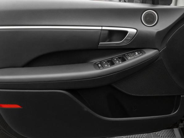 Hyundai Sonata VIII (DN8) с пробегом 2021 года, цена 2 500 000 рублей, 51038 км, седан, Автокод Объявления