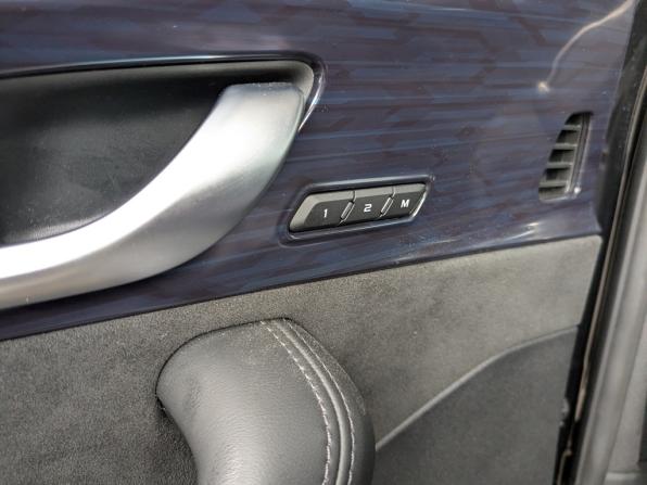 Geely Monjaro I Рестайлинг с пробегом 2025 года, цена 4 000 000 рублей, 14663 км, внедорожник, Автокод Объявления