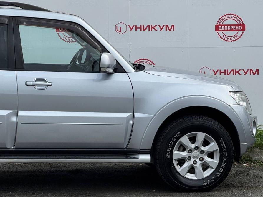 Mitsubishi Pajero IV Рестайлинг 1 Екатеринбург  - изображение 18