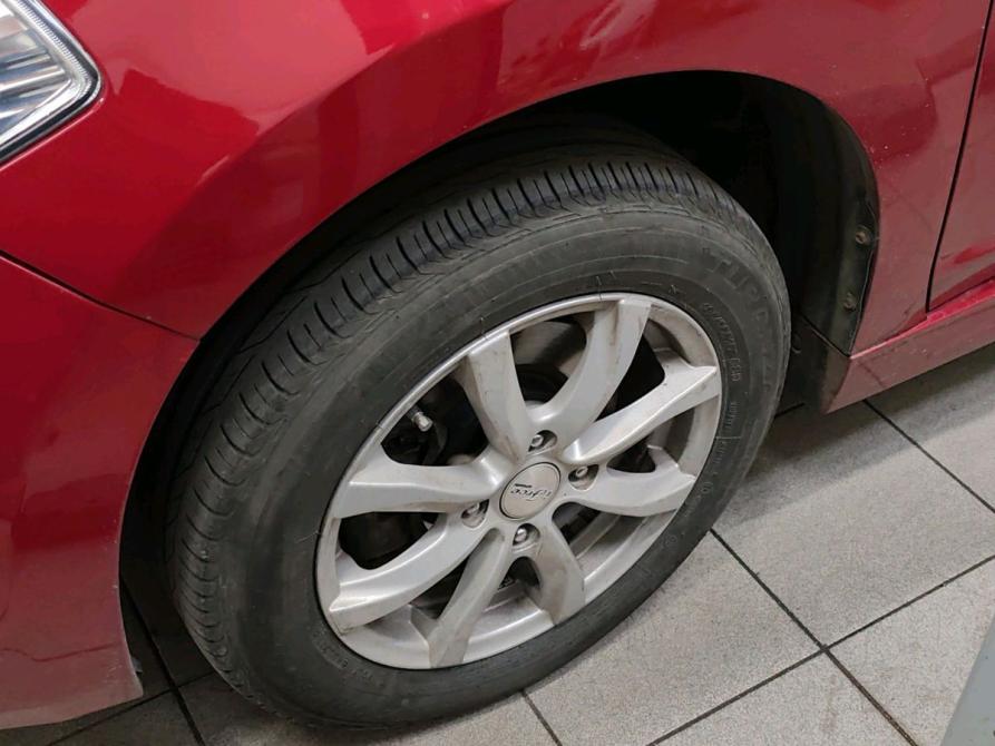Nissan Tiida I Рестайлинг Санкт-Петербург  - изображение 3