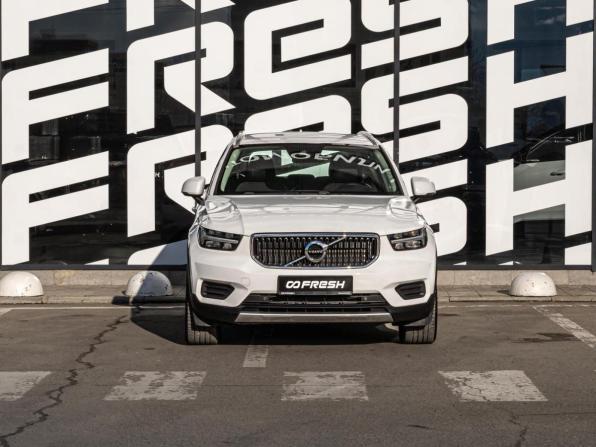 Volvo XC40 I с пробегом 2018 года, цена 2 200 000 рублей, 193732 км, внедорожник, Автокод Объявления