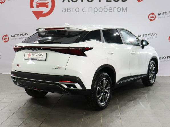 Omoda C5 I Рестайлинг с пробегом 2024 года, цена 2 000 000 рублей, 2170 км, внедорожник, Автокод Объявления