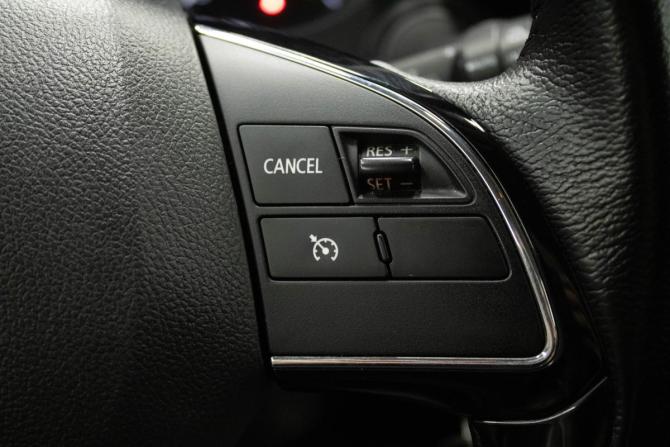 Mitsubishi Outlander III Рестайлинг 2 с пробегом 2018 года, цена 2 399 000 рублей, 85513 км, внедорожник, Автокод Объявления